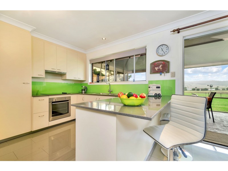 13 Robinson Road, Warwick QLD 4370