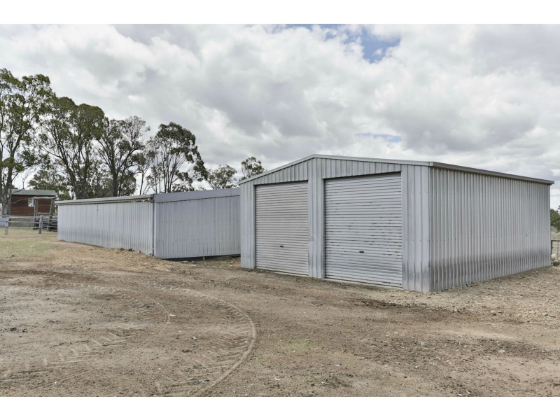 156 Warner Street, Rosenthal Heights QLD 4370