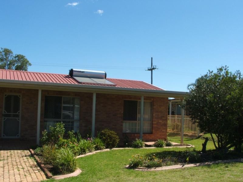 4 Flynn Drive, Warwick QLD 4370