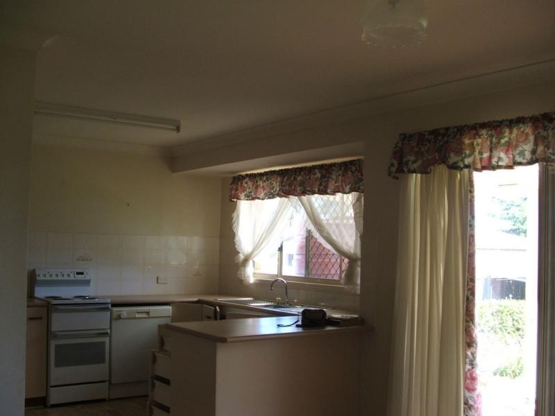 4 Flynn Drive, Warwick QLD 4370