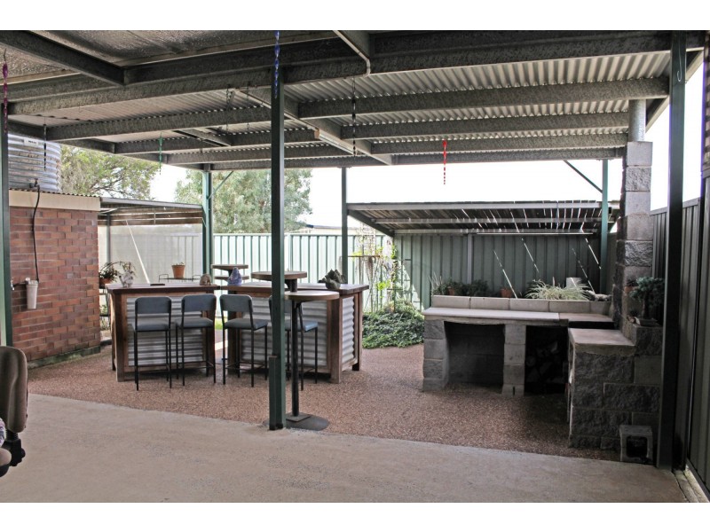 4 Ross Street, Warwick QLD 4370