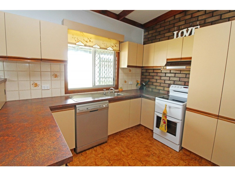 4 Ross Street, Warwick QLD 4370