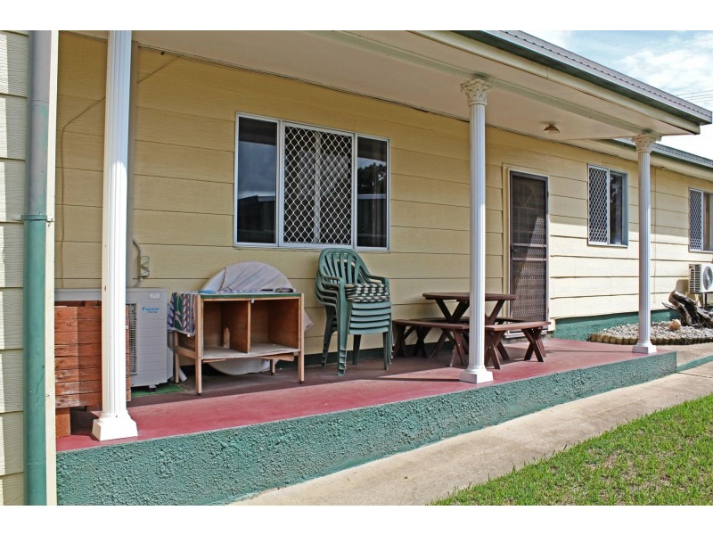 4 Ross Street, Warwick QLD 4370