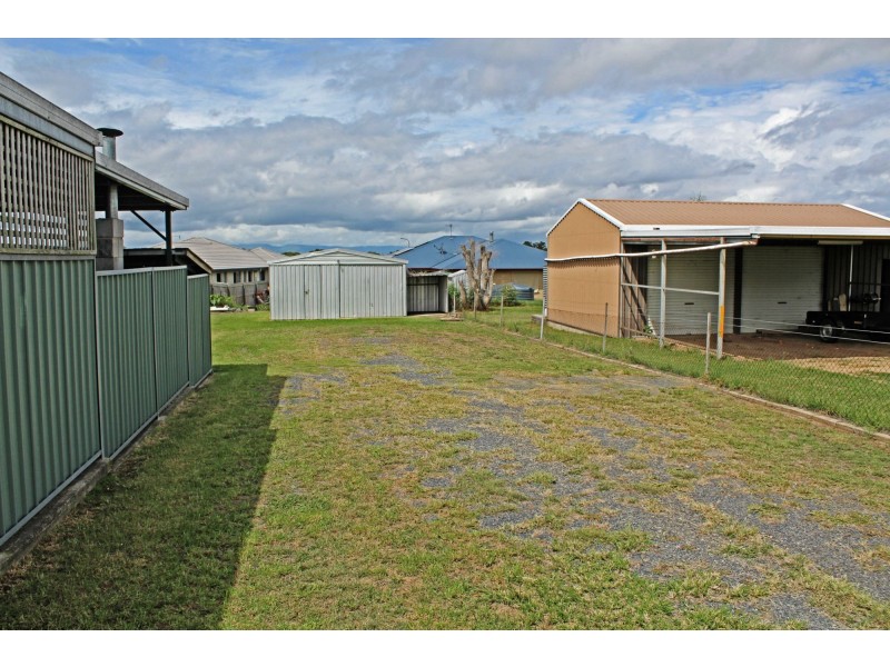 4 Ross Street, Warwick QLD 4370