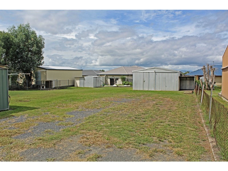 4 Ross Street, Warwick QLD 4370