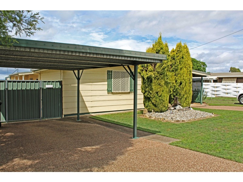 4 Ross Street, Warwick QLD 4370