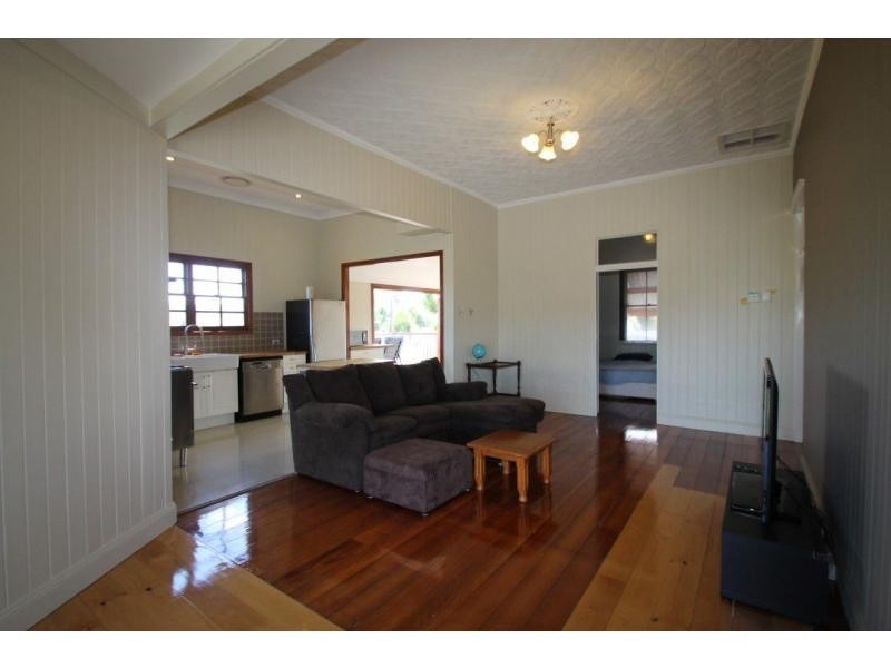 14 Hodgson Street, Maryvale QLD 4370