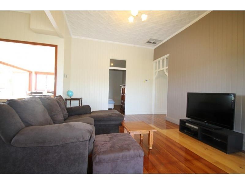 14 Hodgson Street, Maryvale QLD 4370