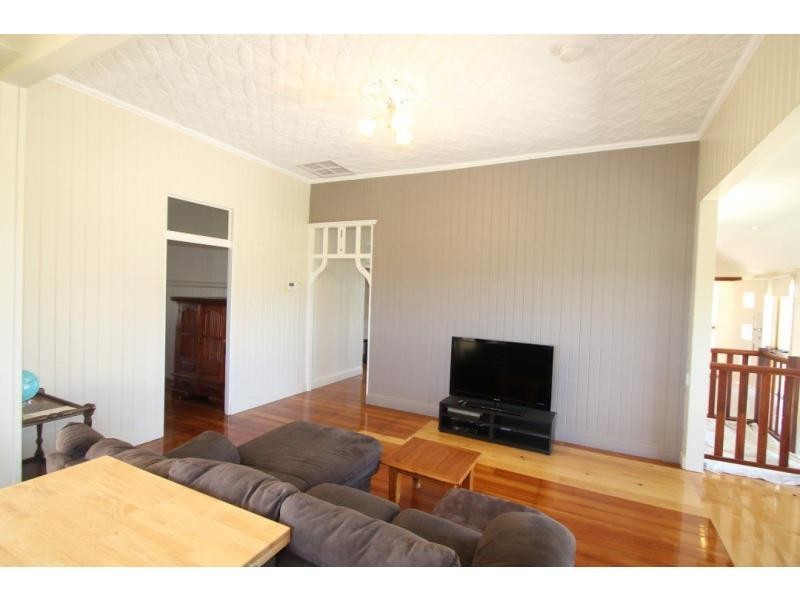 14 Hodgson Street, Maryvale QLD 4370