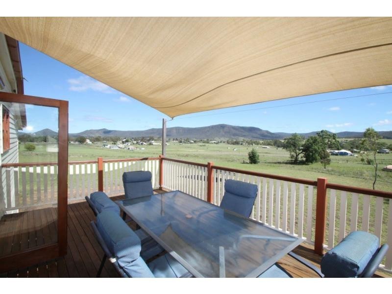 14 Hodgson Street, Maryvale QLD 4370