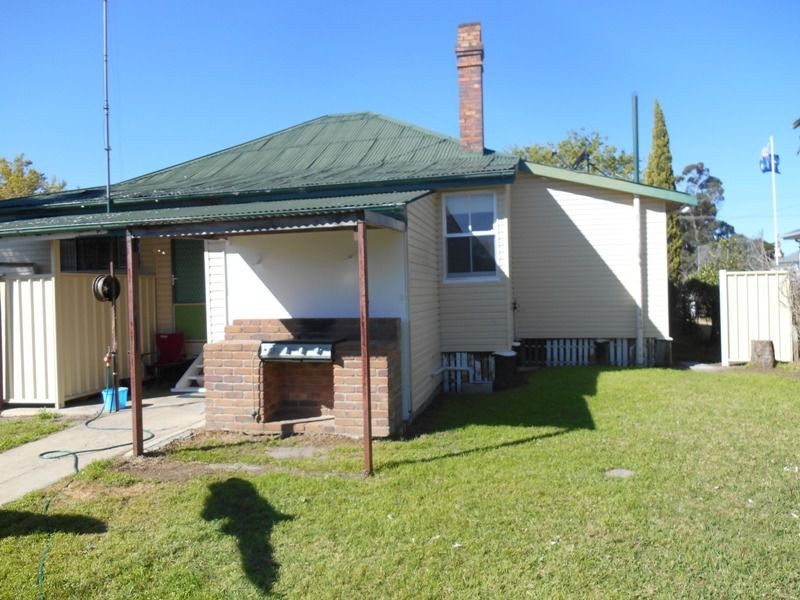 Unit 1/77 Guy Street, Warwick QLD 4370