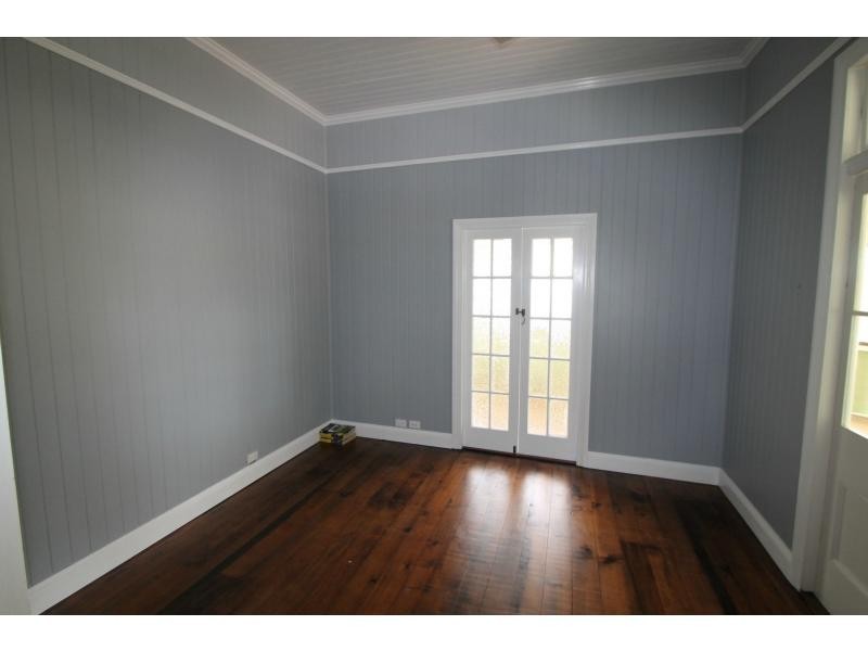 15 Thornton Street, Warwick QLD 4370