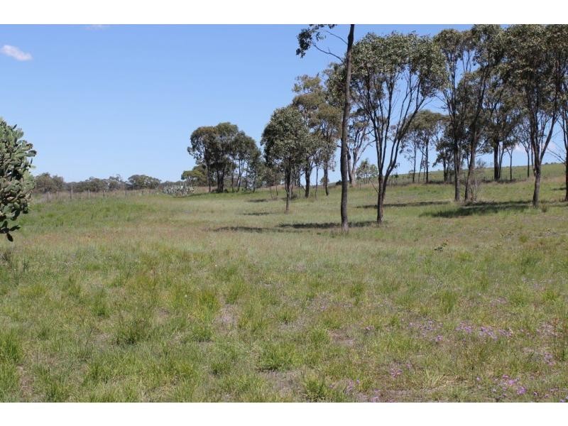 Leslie QLD 4370