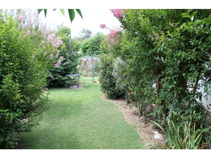 16 Norman Street, Allora QLD 4362