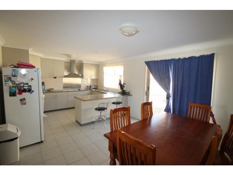 8 Hakea Court, Warwick QLD 4370
