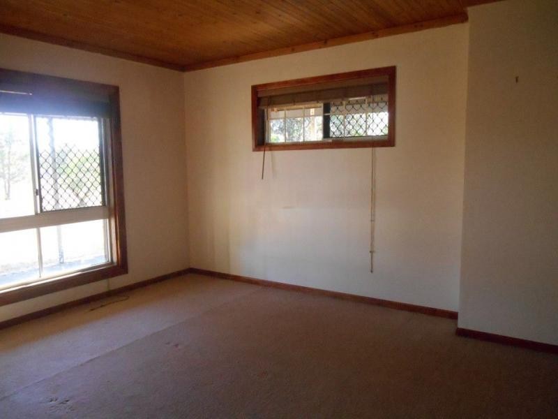 37 Kurrajong Road, Warwick QLD 4370