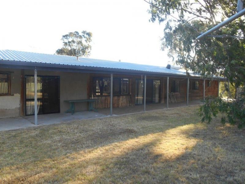 37 Kurrajong Road, Warwick QLD 4370