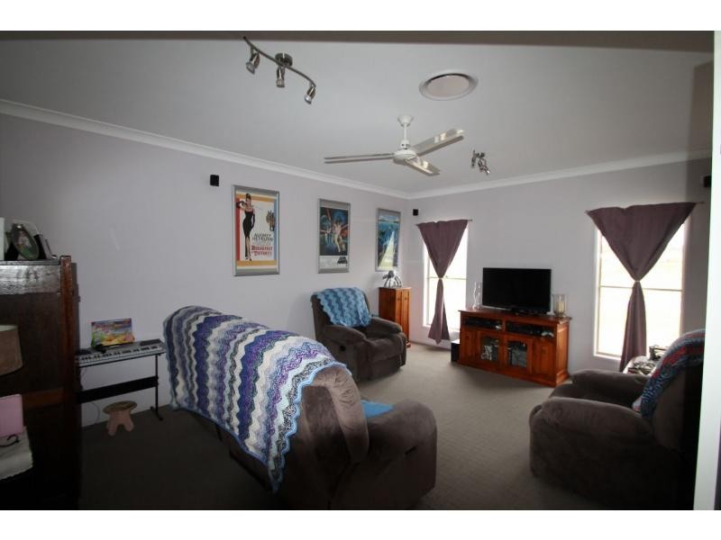 3 Condavale Drive, Warwick QLD 4370