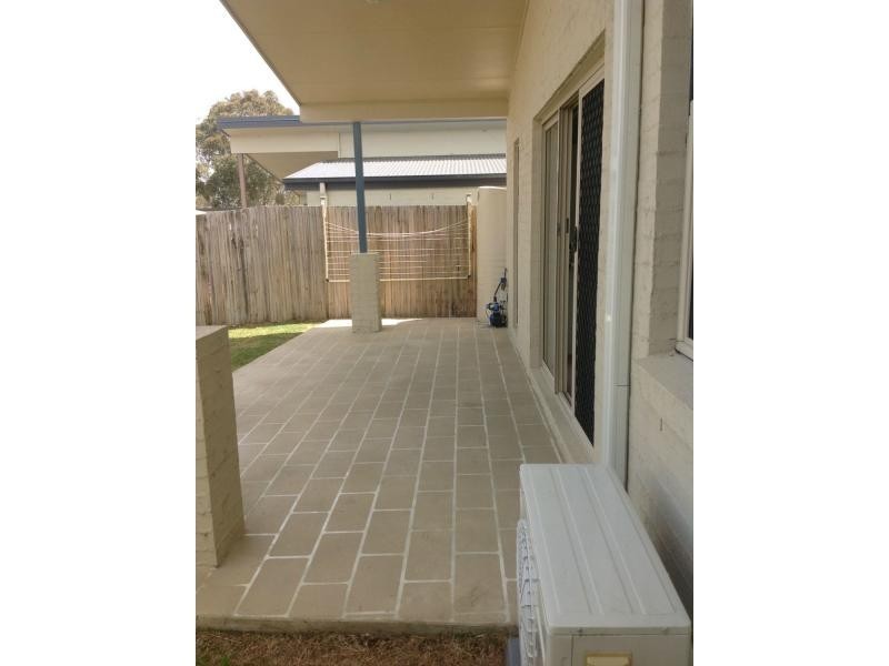 8 Augusta Close, Warwick QLD 4370