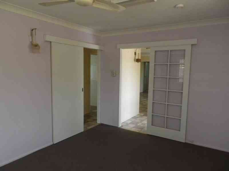 14 Gilbert Crescent, Warwick QLD 4370