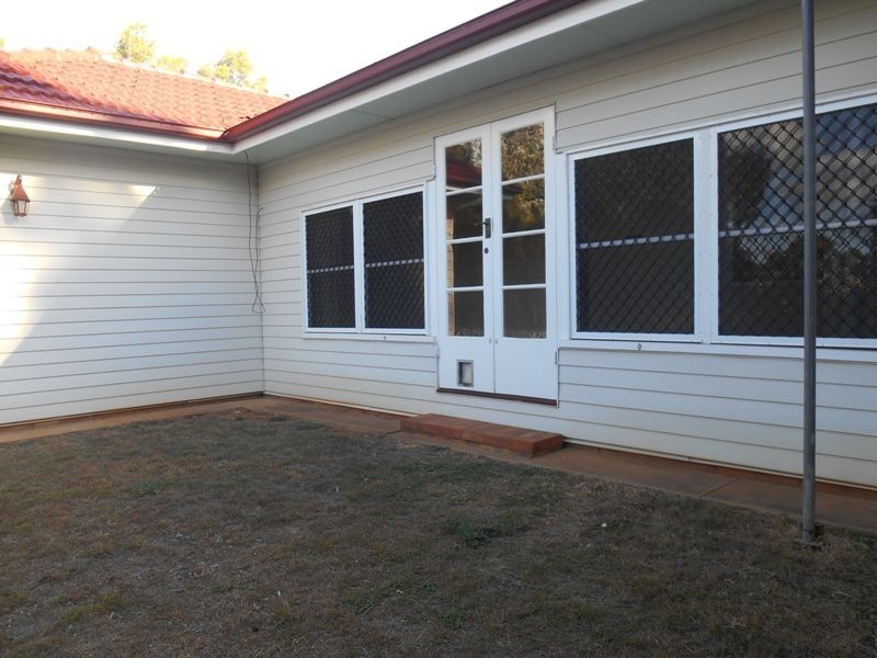 2 Ann Street, Warwick QLD 4370