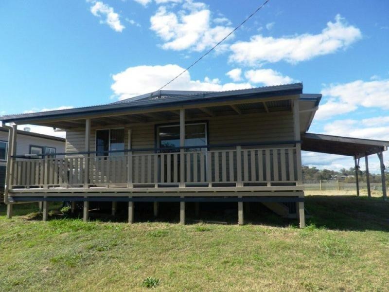 258 East Street, Warwick QLD 4370
