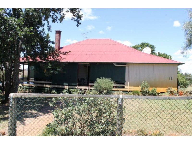 49 Craikes Road, Warwick QLD 4370