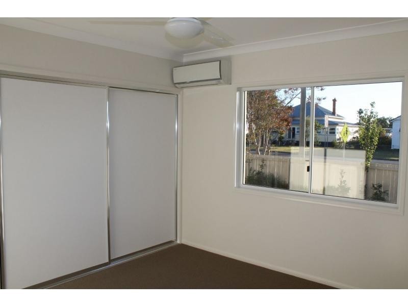 Unit 1/48 Dragon Street, Warwick QLD 4370