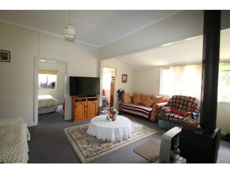 11 William Street, Warwick QLD 4370