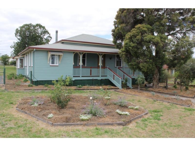 10 Briggs Street, Warwick QLD 4370