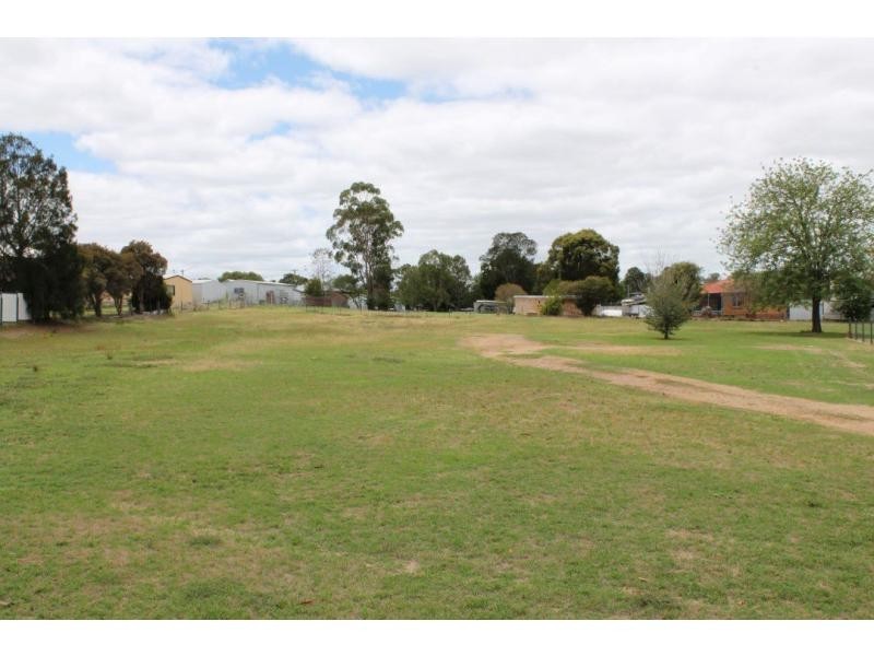 10 Briggs Street, Warwick QLD 4370