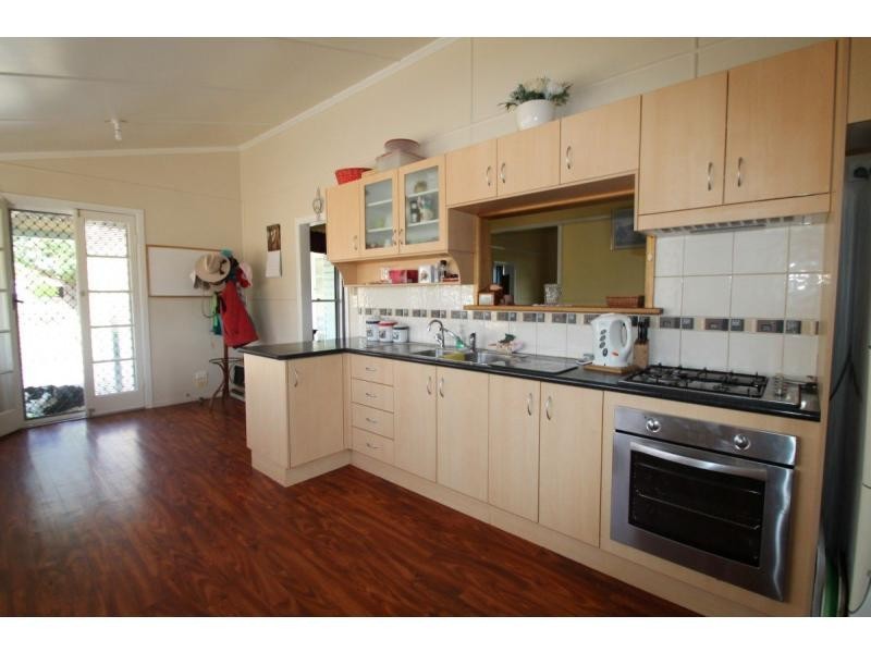 10 Briggs Street, Warwick QLD 4370
