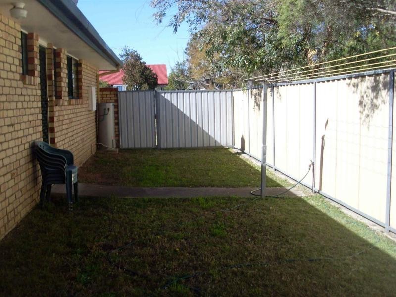 1/15 Wattle Avenue, Warwick QLD 4370