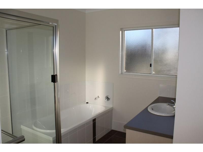 Unit 3/48 Dragon Street, Warwick QLD 4370