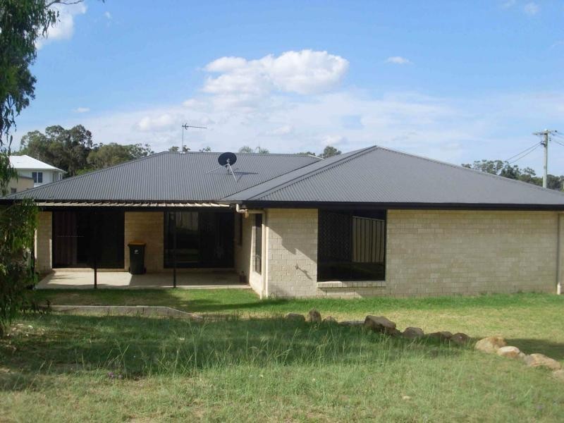 8 Coorey Place, Warwick QLD 4370