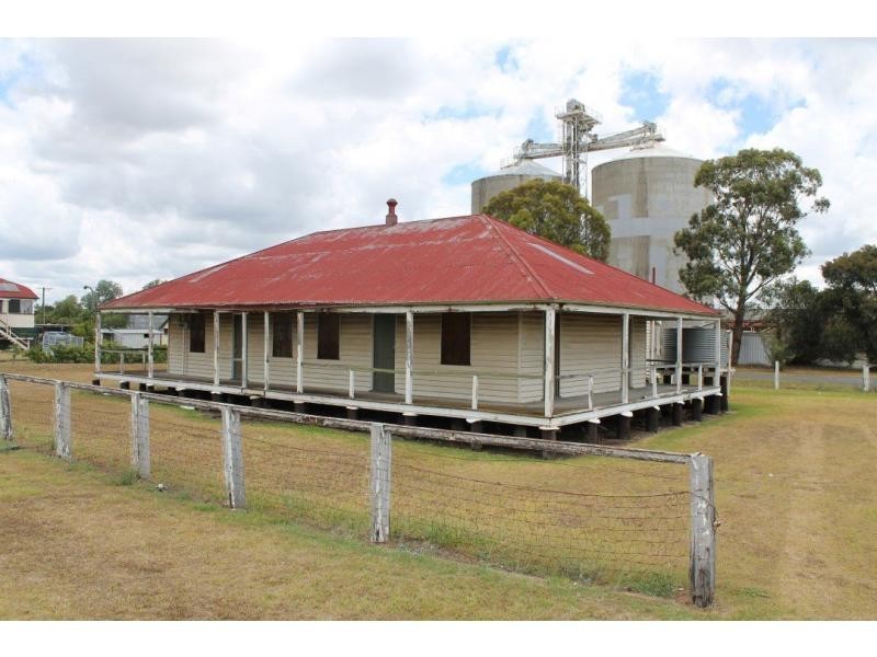 19 Hamilton Street, Warwick QLD 4370