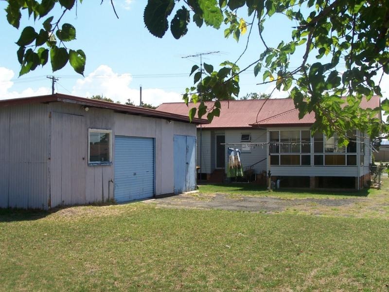 22 Wattle Avenue, Warwick QLD 4370