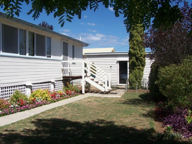 25A Dragon Street, Warwick QLD 4370