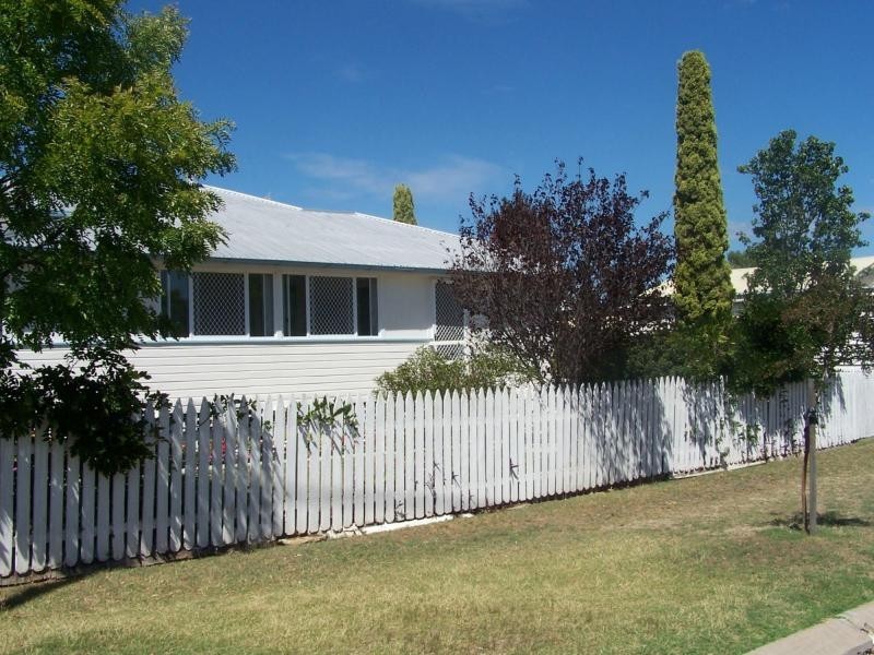 25A Dragon Street, Warwick QLD 4370