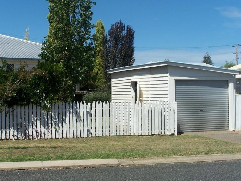 25A Dragon Street, Warwick QLD 4370