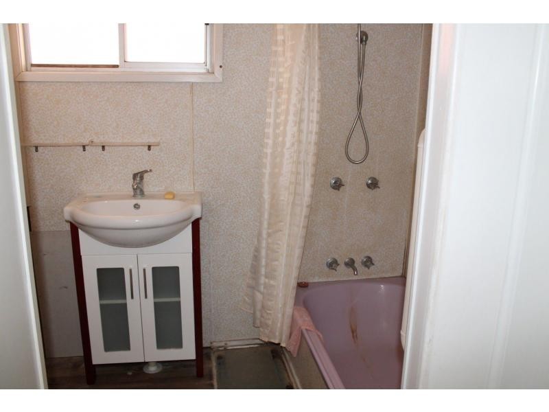 9 Rangers Road, Warwick QLD 4370