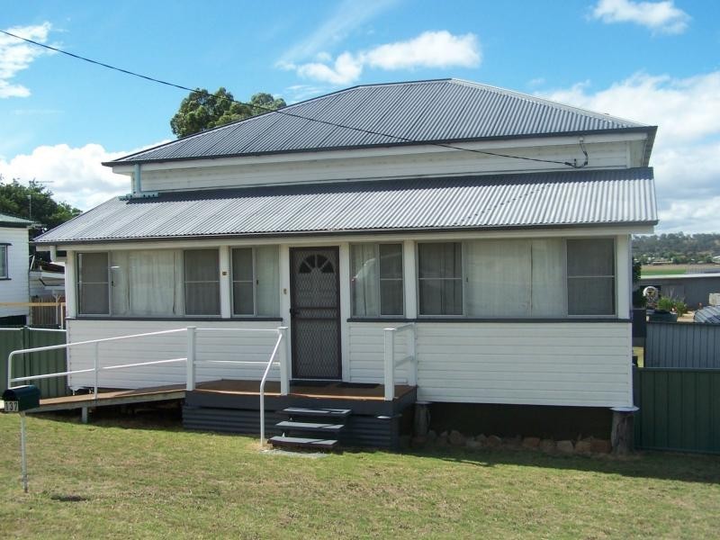 137 Wood Street, Warwick QLD 4370