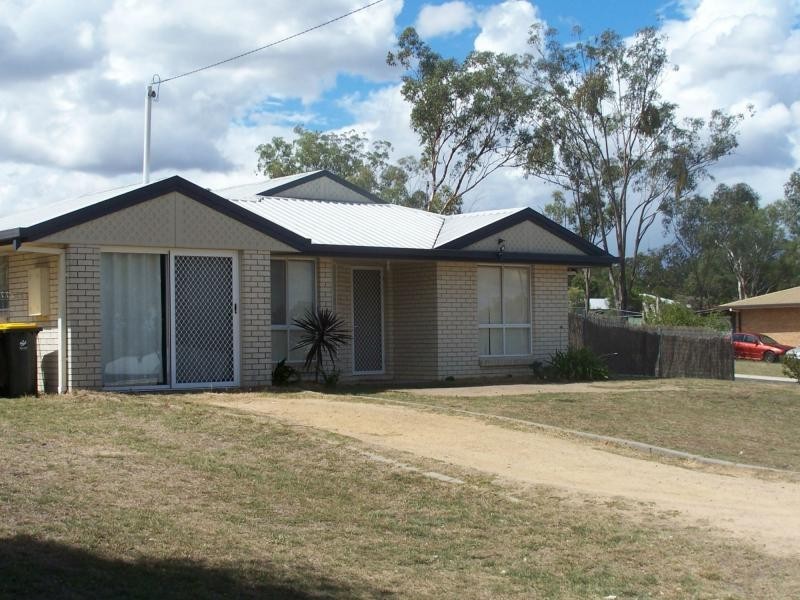 29 Hawker Road, Warwick QLD 4370