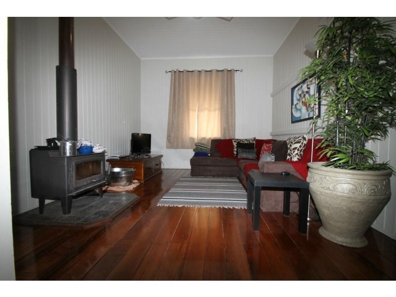 159 Victoria Street, Warwick QLD 4370