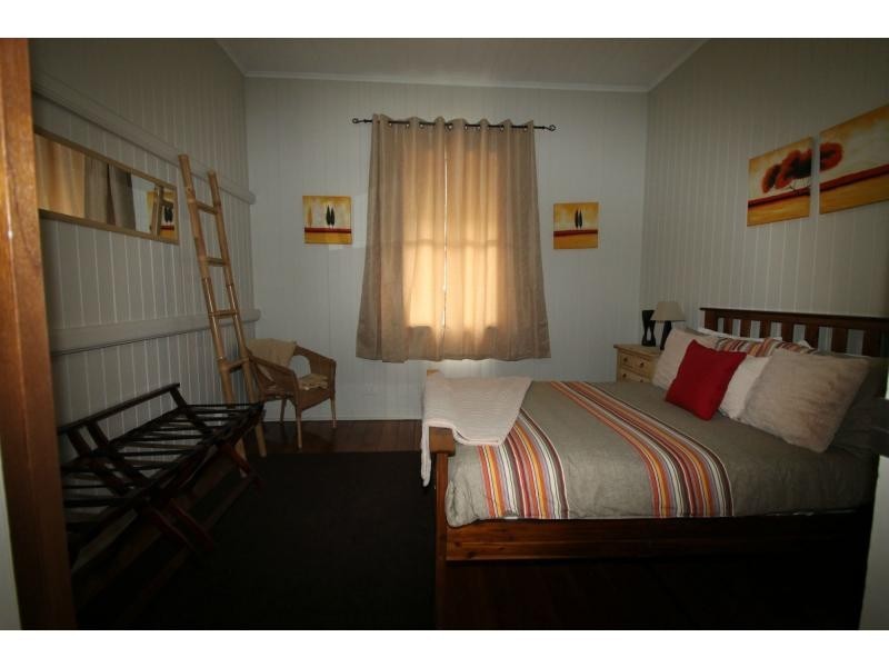 159 Victoria Street, Warwick QLD 4370