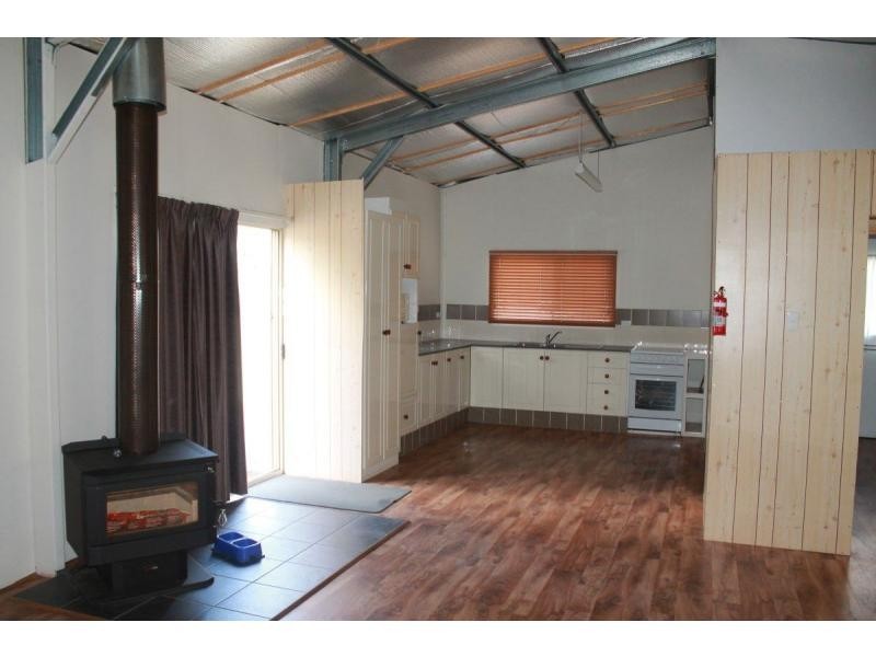 L1 Ahern Lane, Pratten QLD 4370