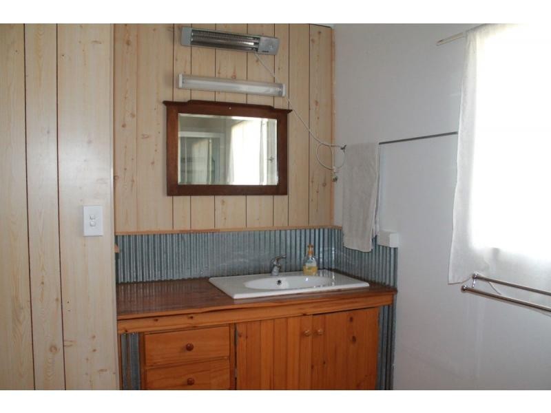 L1 Ahern Lane, Pratten QLD 4370