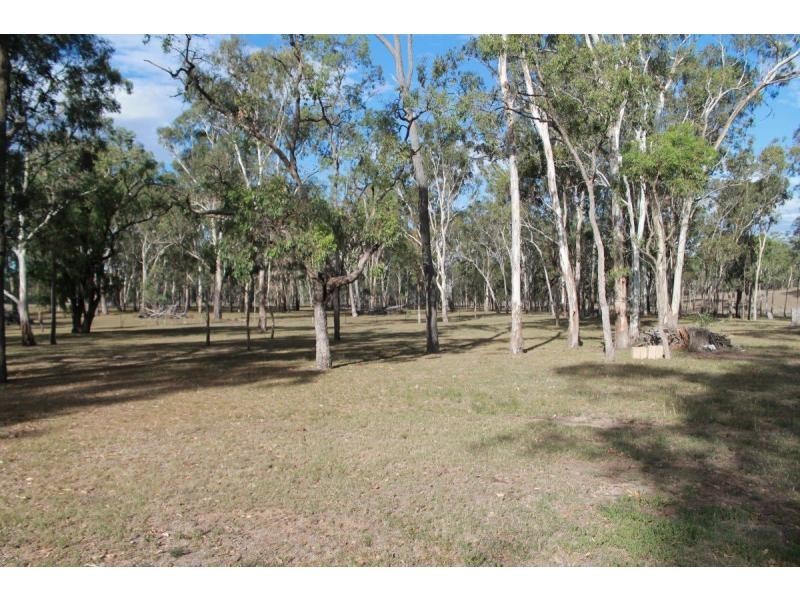 L1 Ahern Lane, Pratten QLD 4370