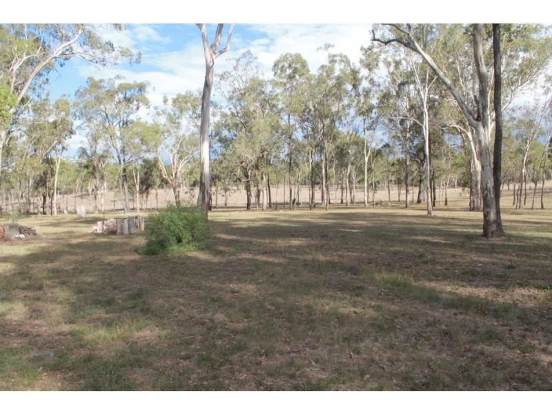 L1 Ahern Lane, Pratten QLD 4370