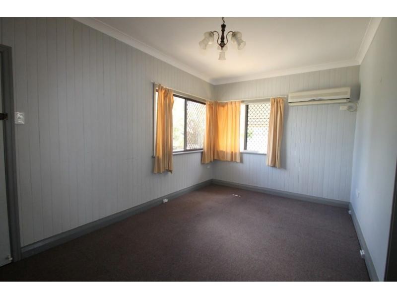 7 Mary Street, Warwick QLD 4370